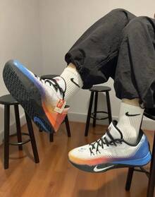 Nike S.T. Flare 多功能舒适耐穿透气低帮篮球鞋，白/蓝/橙，男款 - 白藍橙 - 查看 10