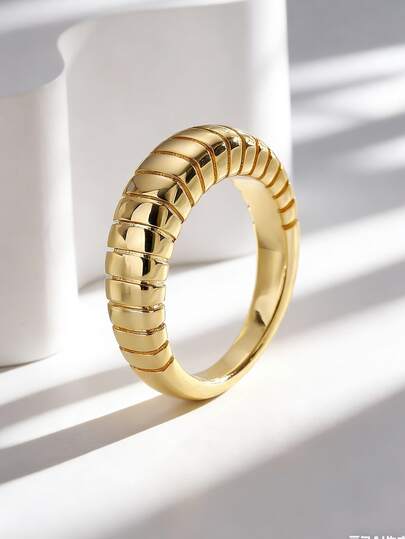 Charm-In Unique Plated Gold Ring, Elegant Snake Bone Design, Delicate Accessory For Daily Wear And Dates, Great Gift For Valentine's Day And Anniversary