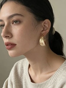 1 Pair Retro Minimalist Geometric C-Shaped Metal Stud Earrings, Versatile Casual Women Earrings - Geometry C - View 1