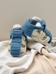1 Pair Handmade Crochet Infant Sandals, Blue And Cream Color, Mary Jane Style With Buckle Closure - Dusty Blue - View 6