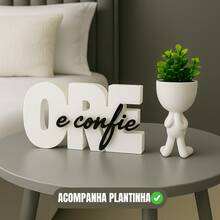 Letreiro decorativo Cristão Ore e confie , ideal para decoração e cantinho da oração - 1PC - Visão 2