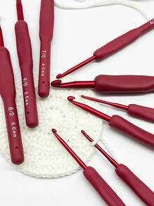 9pcs/Set PVC Handle Crochet Hooks - 2.0mm/2.5mm/3.0mm/3.5mm/4.0mm/4.5mm/5.0mm/5.5mm/6.0mm, Suitable For Beginner DIY Handcraft Knitting Tools - 9 Red-handled Crochet Hooks - View 3