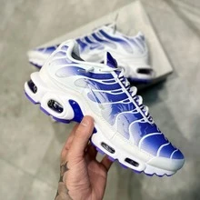 High-Quality, Functional, Imported Dragon Blue Athletic Shoes With Air Cushioning, Reflective Details, Durable And Comfortable, Available In Various Colors. - 白色/藍色 - 查看 3