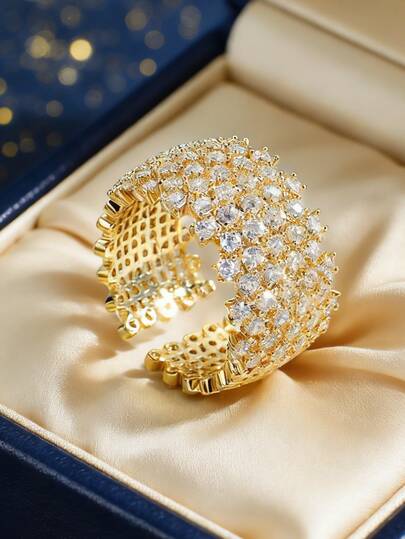 Anillo chapado en oro con circonita para mujer, anillo abierto con racimo de circonitas muy engastadas, estilo moderno y lujoso, adecuado para uso diario y citas, regalo de cumpleaños perfecto para entusiastas de la moda