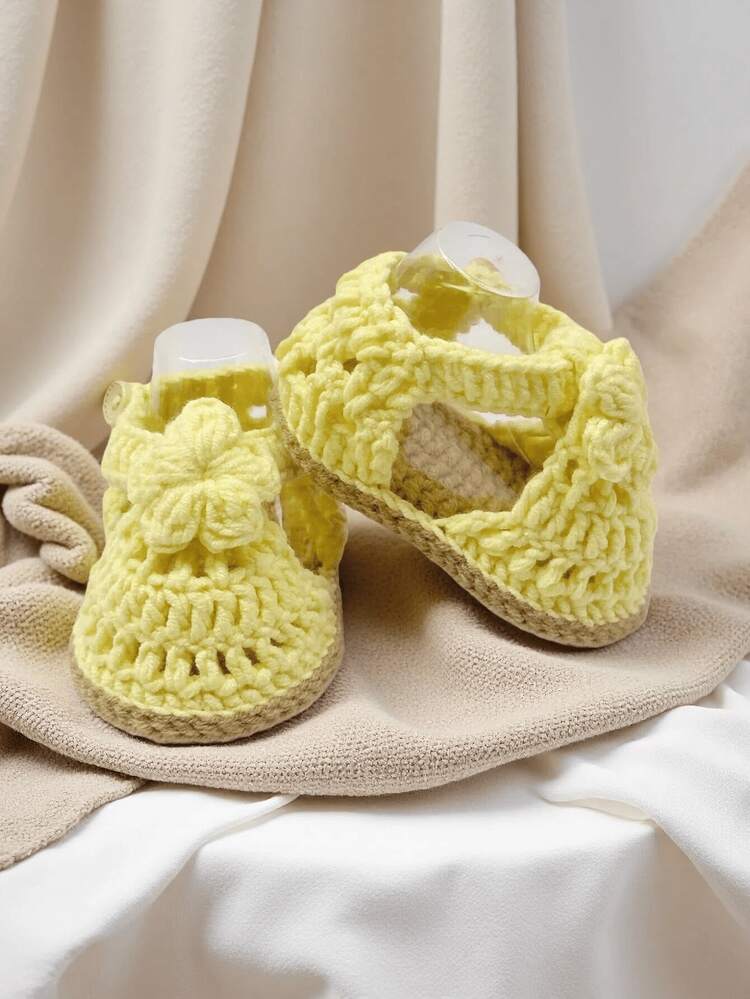1 Pair Handmade Crochet Infant Prewalker Shoes, Beige With Floral Pattern, Handwoven Straw Style - Yellow - View 6