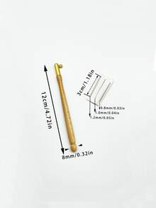 法式钩针套装，包含0.8/1.0/1.2毫米可互换钩针，黄铜夹头可牢固锁定，刺绣针脚稳定，针迹精准，适用于反向刺绣、串珠、亮片刺绣等多种刺绣技法。 - 法式鉤針1套 - 查看 10