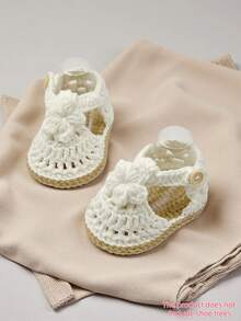 1 Pair Handmade Crochet Infant Prewalker Shoes, Beige With Floral Pattern, Handwoven Straw Style - White - View 1
