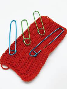 34件套多功能编织配件套装 - 包括安全塑料针、针架、记号扣，适合初学者，带收纳盒 - 盒裝毛線輔助工具 - 查看 4