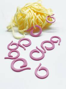 34件套多功能编织配件套装 - 包括安全塑料针、针架、记号扣，适合初学者，带收纳盒 - 盒裝毛線輔助工具 - 查看 6