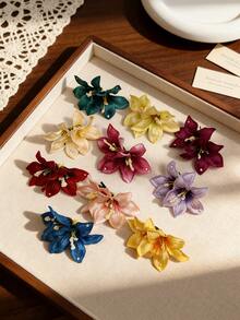 1pc Ethereal Artificial Lily Flower Hair Clip, Side Hair Clip For Beach Vacation, Photo Shoot, Wedding, Party, Sweet Girl Hair Accessory - Multicolor - View 4