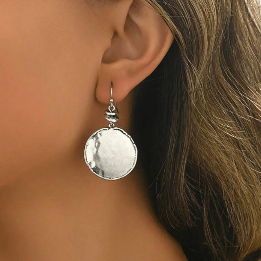 一对复古创意锤纹圆形吊坠耳环，时尚首饰，女士婚礼派对礼物 - 復古銀色 - 查看 1