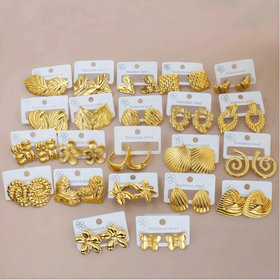24 件套 - （随机款式）不锈钢金耳环，金心形/叶子形/翅膀形耳环，款式多样，设计优雅，低过敏性不锈钢耳环套装，送给女性朋友的完美耳环礼物。 - 金色 - 查看 1