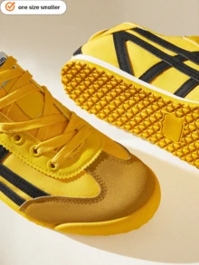 （建议买大一码，尺码偏小）（薄底、轻便、舒适）！轻盈柔软，适合春夏穿着或叠穿。方便旅行或日常休闲穿着。高品质流行通勤简约金星鞋，星形鞋，男女通用鞋，时尚帆布网面运动鞋，休闲运动鞋（多种颜色可选） - 黃色 - 查看 5