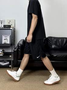 Nike Max90 标志印花宽松圆领短袖T恤，黑色 - 黑色 - 查看 11