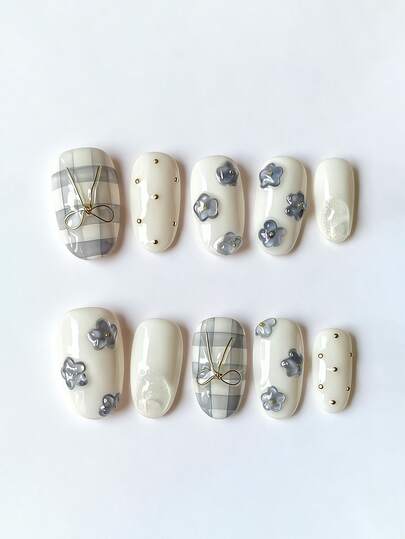 10pcs Pure Handmade Press On Nails Short Oval Nail Blue White And Golden Nails With Checkered Pattern Flowers And Bow Tie Fancy Cute Pain Y2k Gentle Stroble Flash Temperament For Women And Girl,Spring Summer Fall Winter,Holiday And Daily Life Use Handmade Press On Nails