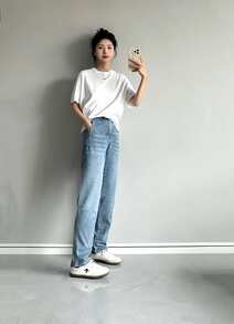 Nike Sportswear 宽松圆领短袖T恤，带Logo，女款，白色 - 黑色 - 查看 9