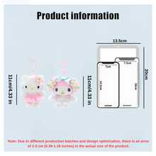 Official Licensed Sanrio Hello Kitty & My Melody Rose Bouquet Series Plush Dolls And Floral Theme Keychain Charms – Large Rose Collection Stuffed Toys (Height 24–32 Cm / 9.4–12.6 Inch) & Mini Flower Accent Plush Bag Charms (Height 11 Cm / 4.3 Inch) – Soft Cuddly Cartoon Plushies For Bedroom Decor, Travel Accessories & Collectible Gifts - 彩色 - 查看 10