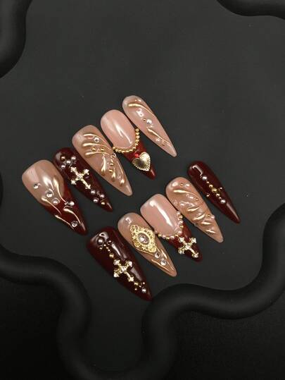 Handmade Long Pointed 3D Carved Vintage Luxury Metal Inlaid Heart Shaped Nail Art Stickers, Suitable For Daily Wear Press On Nails