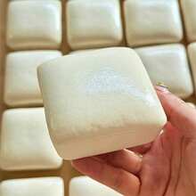 1. 逼真食物饺子减压玩具，逼真子弹挤压玩具，子弹减压玩具，饺子钥匙扣，最佳办公室放松玩具 - 彩色 - 查看 5