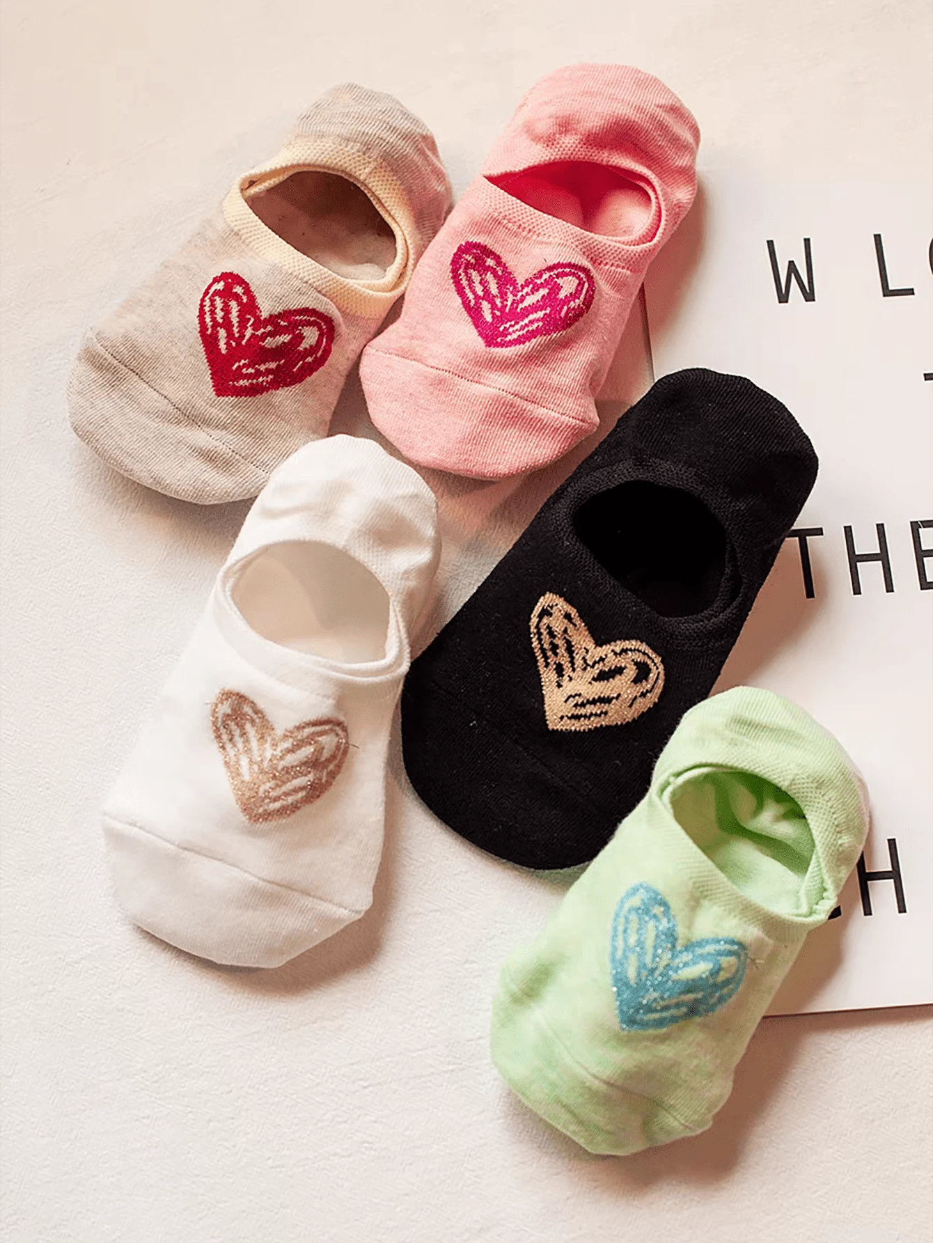 5双装彩色爱心图案时尚女士船袜，防滑舒适，适合春夏穿着，休闲通勤皆宜。 - 彩色 - 查看 1