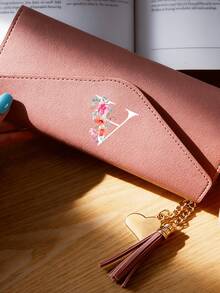 A-Z字母女士长款钱包 - 粉色PU皮革信封式手拿包，多卡位和拉链零钱包，带流苏吊坠，适合日常使用和作为女士生日礼物。钱包、手拿包、腕包、母亲节礼物、邮轮旅行必备，带钱夹。 - 彩色 - 查看 8