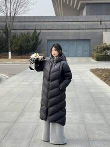 Chaqueta larga y versátil de plumón cómoda para mujer de Nike Sportswear - Negro - Ver 8