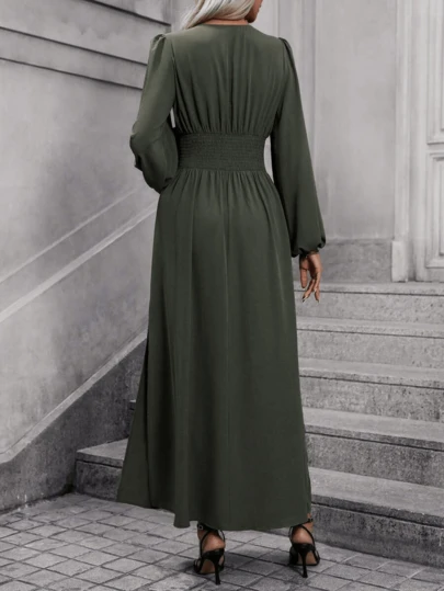 Vestido Elegante Negro de Manga Larga con Abertura Lateral, Vestido Maxi Negro con Cintura Alta y Escote en V