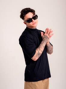 Kit Of 2 DMUNIZ Oversized Streetwear T-Shirts And Tank Tops, Plain High Neck, Crew Neck, Printed Chest - 黑色T卹/米色背心 - 查看 8