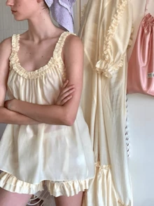 Womens Ruffle Trim Cami Pajama Set Sleeveless Flowy Tank Top And Elastic Waist Shorts 2 Piece Loungewear - Màu vàng - Xem 2