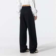 adidas BANANA KNIT JOGGERS 品牌logo三條紋運動寬鬆休閒褲 女款 - 黑與白 - 查看 9