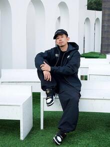 Nike 耐克男士2025秋冬新款休闲宽松连帽夹克，新款保暖内衬拉链长袖针织外套，黑色 - 黑色 - 查看 11