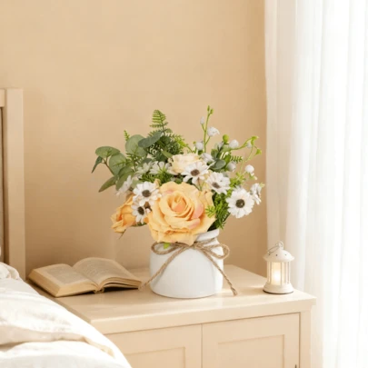 1株仿真玫瑰花，带绿叶，盆栽，高度逼真，无需浇水，适合家居、客厅、办公桌装饰，以及情人节、婚礼庆典等场合。