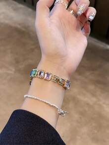 1件女士彩色宝石和水钻手链，金属表带，兼容38/40/41/42/44/45/46/49mm Ultra/SE/Series 10/9/8/7/6/5/4/3/2/1表带 - 金彩錶扣式 - 查看 6