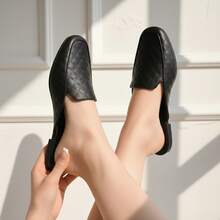 Women's Mule Flat Shoe With Quilted Detail, Open Back, Comfortable And Soft For Everyday Wear - Black - View 5