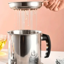 1 Set Kitchen Oil Container - 47.33oz Oil Storage Tank With Filter Lid And Easy-Pour Handle, Suitable For Storing Various Liquids, Ideal For Outdoor BBQ, Kitchen, Air Fryer And Camping, Olive Oil Dispenser Oil Storage Tank, Home Living, Kitchen Restaurant, Kitchen Gadget, Oil Sprayer, Oil Storage Tank - View 11
