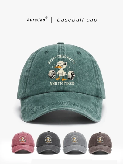 Gorra lavada con estilo retro para hombres y mujeres, apta para todo el año desde primavera, verano, otoño e invierno. Cuenta con correa ajustable y es adecuada para el Día de San Valentín, bodas, Navidad, temporada escolar, Día del Padre, deportes al aire libre, viajes y protección solar. Un regalo esencial para hombres y mujeres. Gorra de camionero personalizable disponible en negro, rosa, morado y amarillo como accesorio casual.