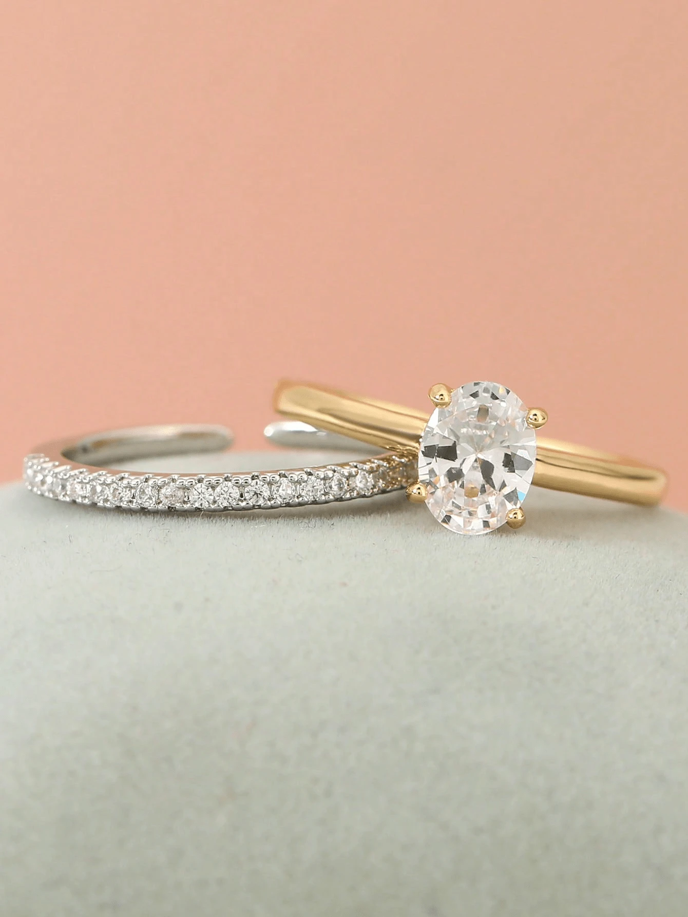 1 Pair Of Fashionable And Exquisite Zirconia Inlaid Couple Rings With Versatile Temperament And High-End Feel. Women's Adjustable Mouth Ring Set Is Gorgeous, Classic, Exquisite, Shiny And Versatile. The Ring Can Be Given As A Gift To Friends Or Lovers - Couple Rings - View 1