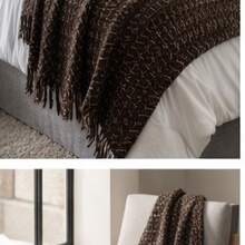 Luxurious Striped Sofa Throw 180x240 Handmade Decoration - 深棕色帶白色條紋 - 查看 7