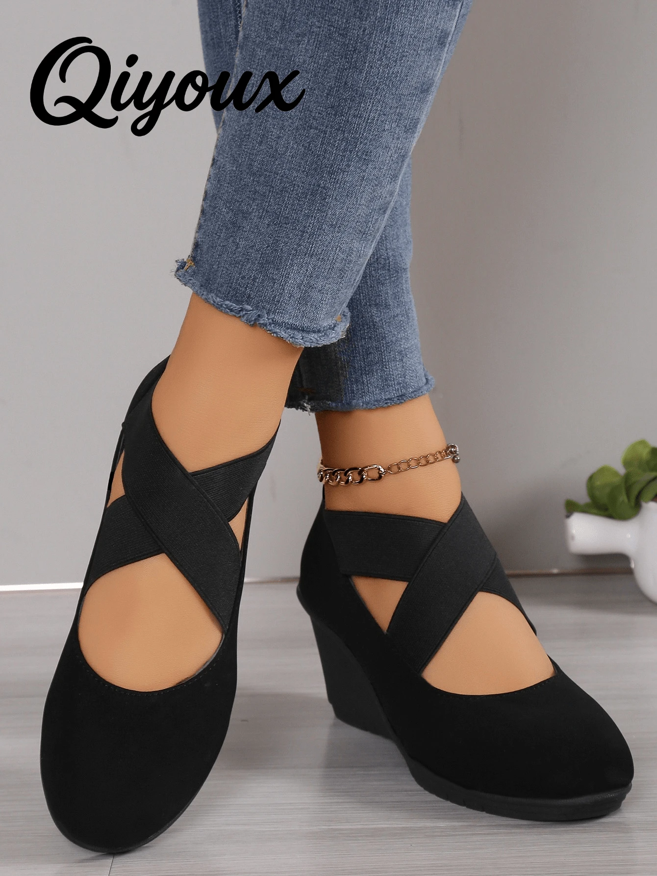 女式交叉系带一脚蹬松紧带坡跟厚底黑色鞋，防水，时尚圆头，百搭，防滑，加大码高跟鞋，低帮芭蕾平底鞋，复古风格