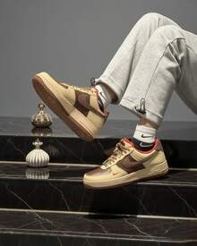 Nike Air Force 1 舒适百搭低帮运动鞋，男款，棕色 - 棕色 - 查看 9