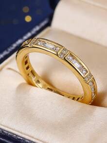 Women's Gold-Plated Hollow Cubic Zirconia Ring, Romantic & Elegant Design, Perfect Gift For Girlfriend On Date/Anniversary - Gold - View 3