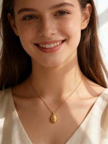 Charm-In Dây chuyền mặt dây hình oval xoắn mạ vàng dành cho nữ, chiều dài dây có thể điều chỉnh 45+5cm, phong cách tối giản cổ điển, phù hợp cho đi làm hàng ngày và những buổi đi chơi thông thường, món quà chất lượng dành cho bạn gái hoặc bạn thân. - Vàng - Xem 2