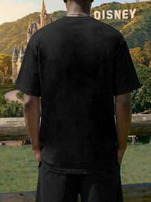 This 2-Piece Men's White Crew Neck Short-Sleeved T-Shirt And Drawstring Shorts Set Features Disney's Lilo And Stitch Lettering And A Stitch Graphic From Lilo & Stitch. This Breathable And Comfortable Summer Casual Set Makes A Great Gift For Men. - Đen + Đen - Xem 2