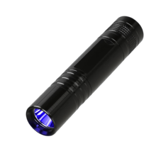 可调节迷你SK68高亮手电筒，带夹子的便携式露营灯 - 紫光手電筒 - 查看 9