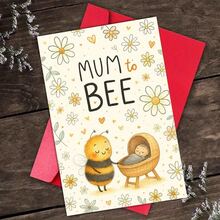 Una singola cartolina con un delizioso design "Sweet Mum to Bee", ideale per le nuove mamme. È un regalo premuroso per festa di nascità o celebrazioni della maternità, perfetto per mostrare amore e affetto alla famiglia e agli amici. Include una busta. - Set - Visualizzare 4