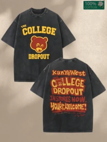 Double-Sided Washed Printed T-Shirt Featuring The College Dropout Bear & " THE COLLEGE DROPOUT IN STORES NOW" Graphics.Casual Fashion Essential With Comfortable And Breathable Fabric, Perfect For Summer Daily Wear And An Ideal Gift Choice. - màu đen - Xem 1