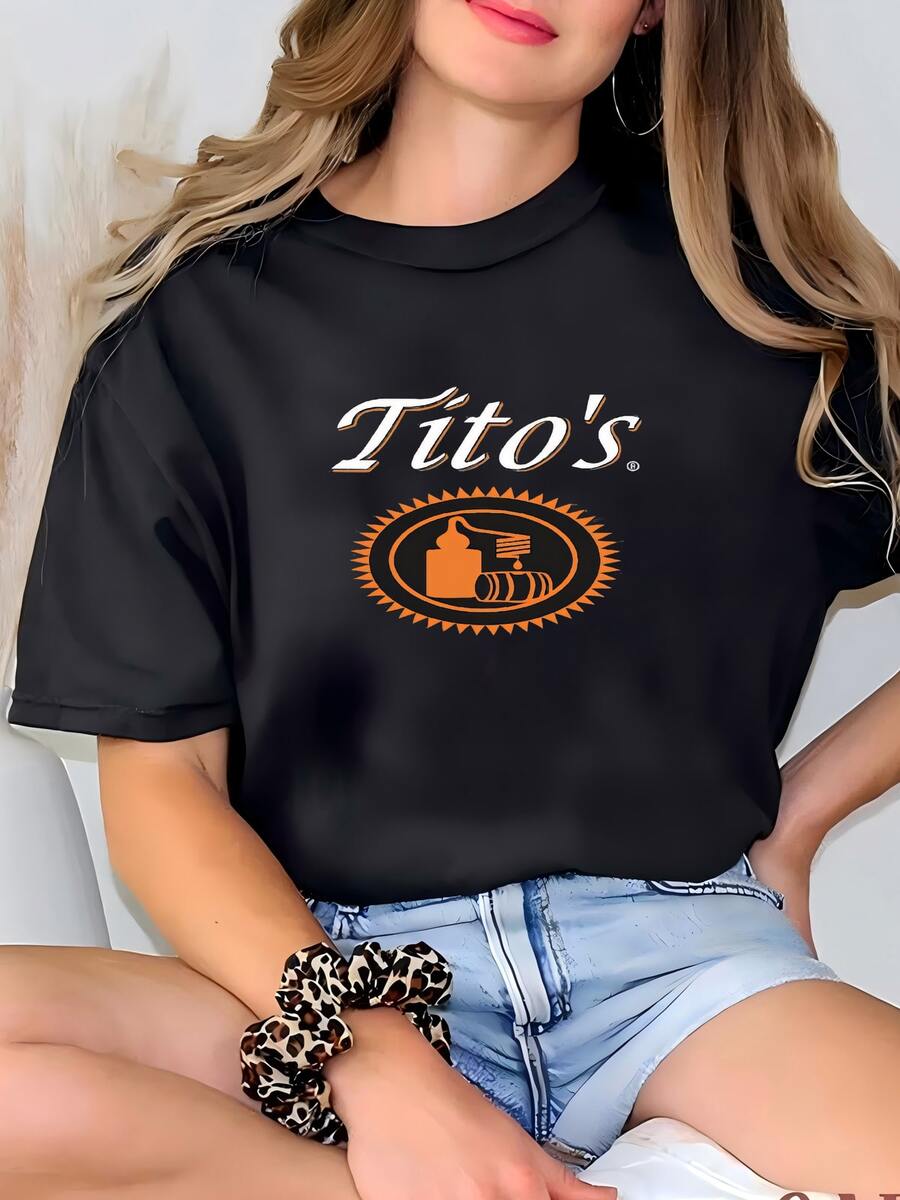Womens Tito's Handmade Vodka  Shirt, Tito Crewneck Shirt, Austin Texas Label Shirt, Vodka Alcohol Shirt, Tito's Fan Gift Ls874 T-Shirt - 黑色 - 查看 1