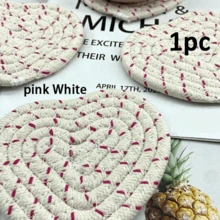 Estos posavasos con forma de corazón pueden proteger eficazmente su superficie de mesa del impacto de tazas calientes, bebidas frías y manchas de agua. El diseño texturizado o antideslizante en la parte inferior evita que los posavasos se deslicen, lo que hace que sus bebidas sean talla grande estables en la superficie lisa. Con un diseño de corazón lindo y de líneas limpias, estos posavasos le dan un toque cálido y elegante a cualquier entorno. - Multicolor - Ver 14