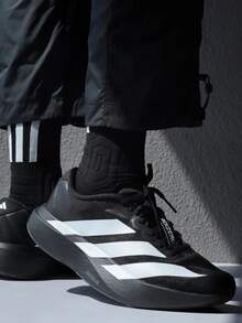 Adidas 阿迪达斯 Adizero Evo 舒适多功能耐穿透气低帮马拉松训练竞速跑鞋，男款，黑白配色 - 黑與白 - 查看 10