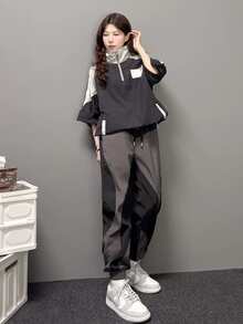 Sepatu Sneakers Nike Dunk LX "Light Smoke Grey" Model Low-Top, Wanita - abu-abu - View 8